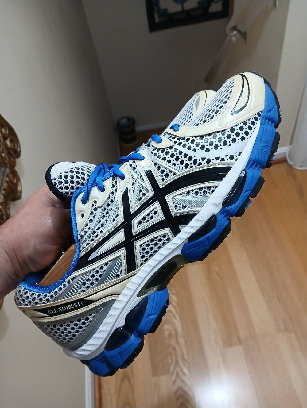 Asics Gel-Nimbus 13 Comfort/Athletic Medical Field Shoes Size 9.5 Men/11 Women